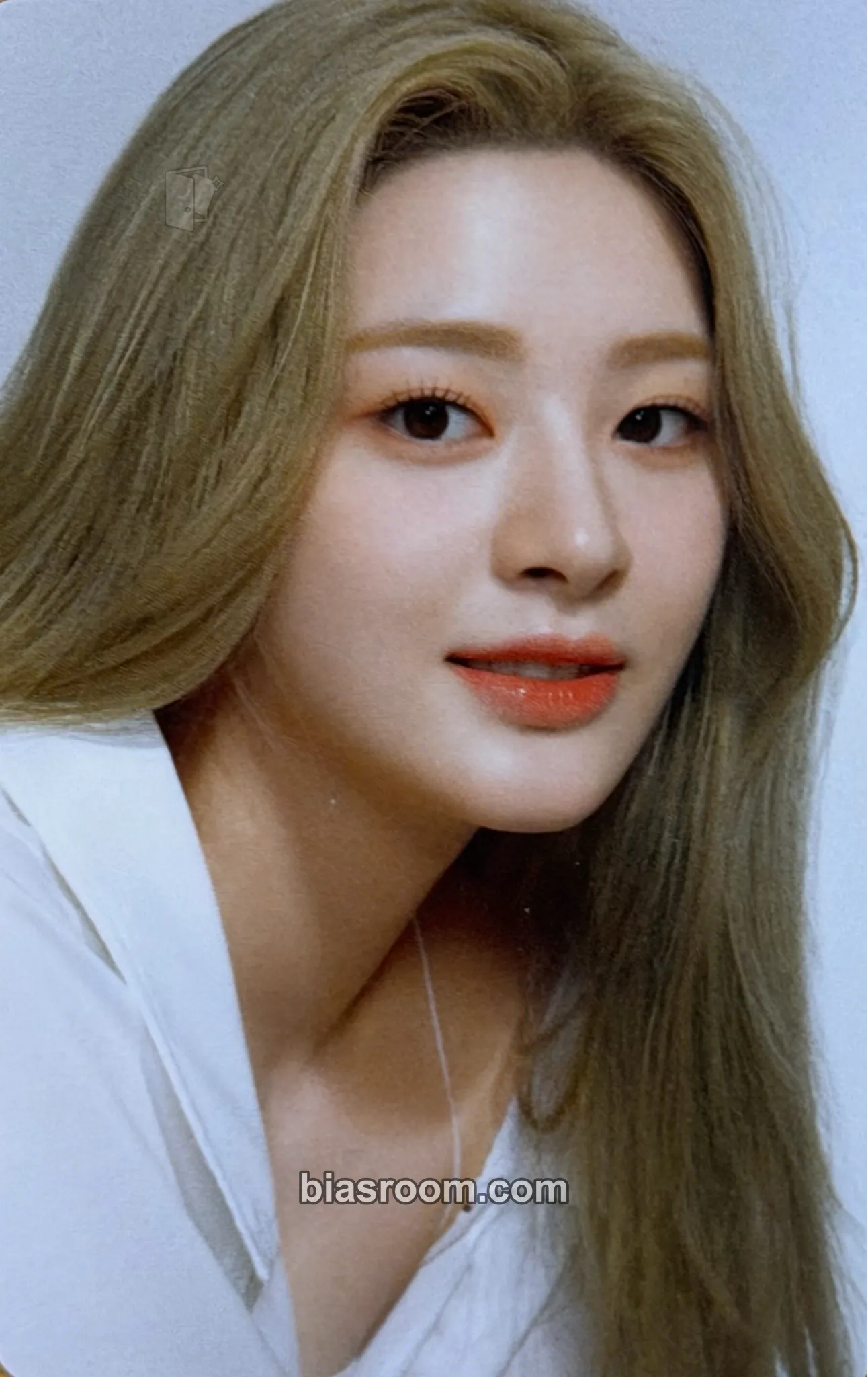 Seeun STAYC X LensMe Photocard - STAYC - STAYC K-pop photocard