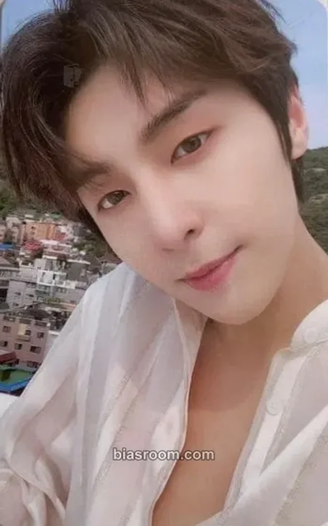 Golden Child - Y - Game Changer Album album photocard normal version