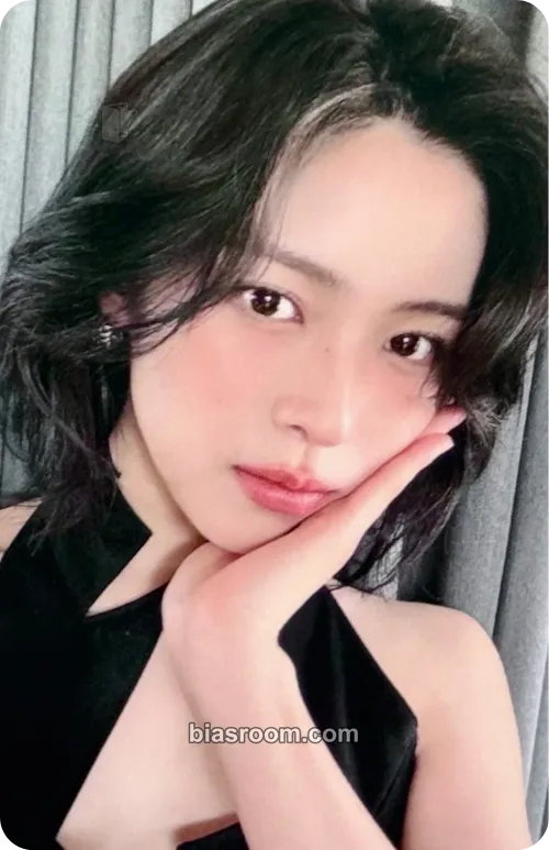 Ryujin RYUJIN X WAVES China Photocard - ITZY - ITZY K-pop photocard