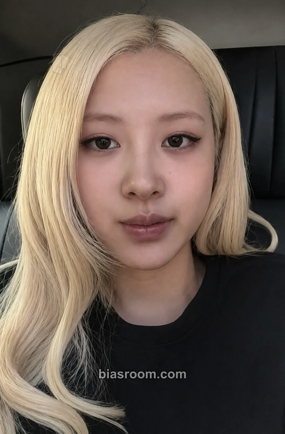 Rosé Rosé 'rosie' Pop-Ups (all cities) Photocard - BLACKPINK - BLACKPINK K-pop photocard