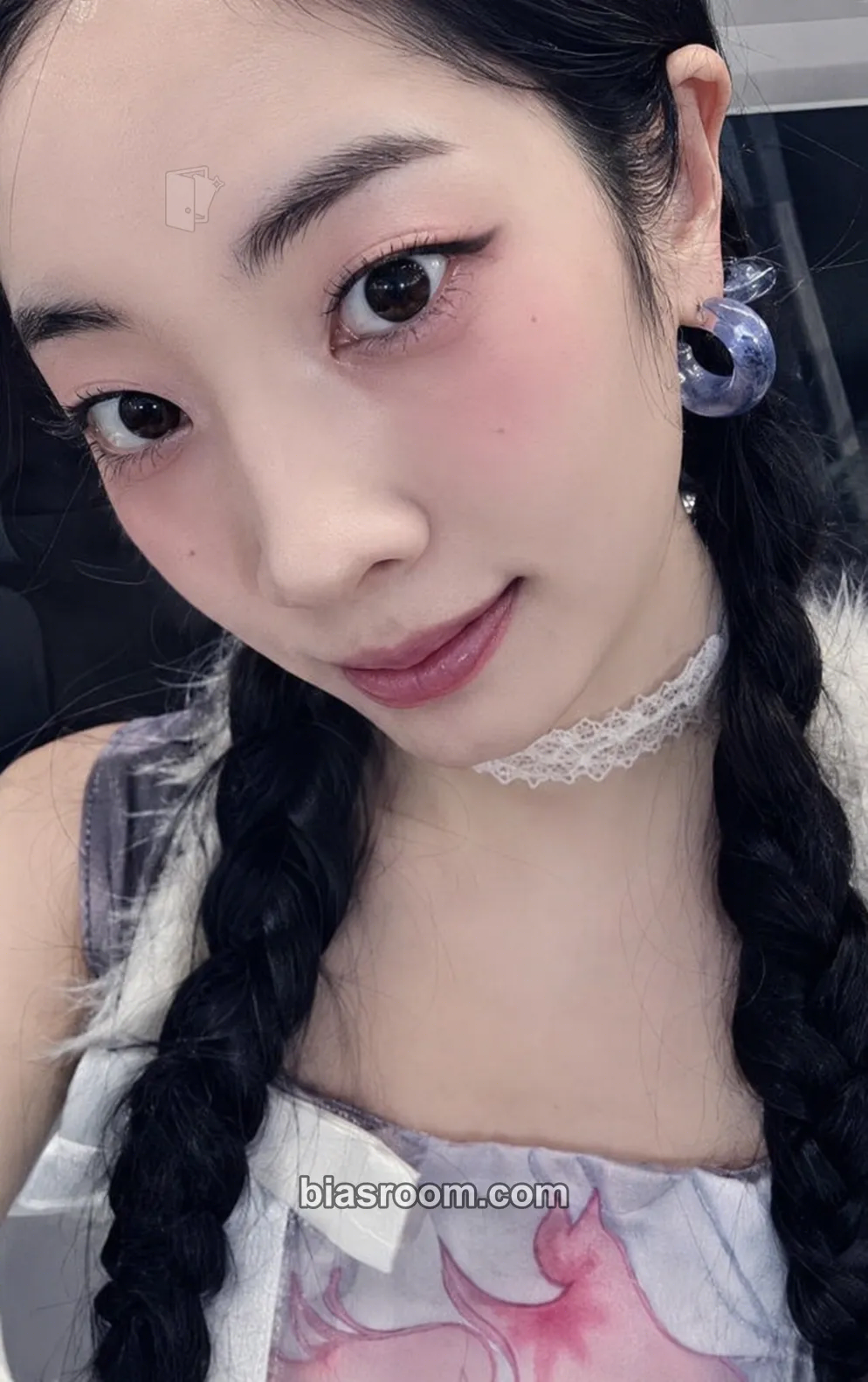 TWICE 
