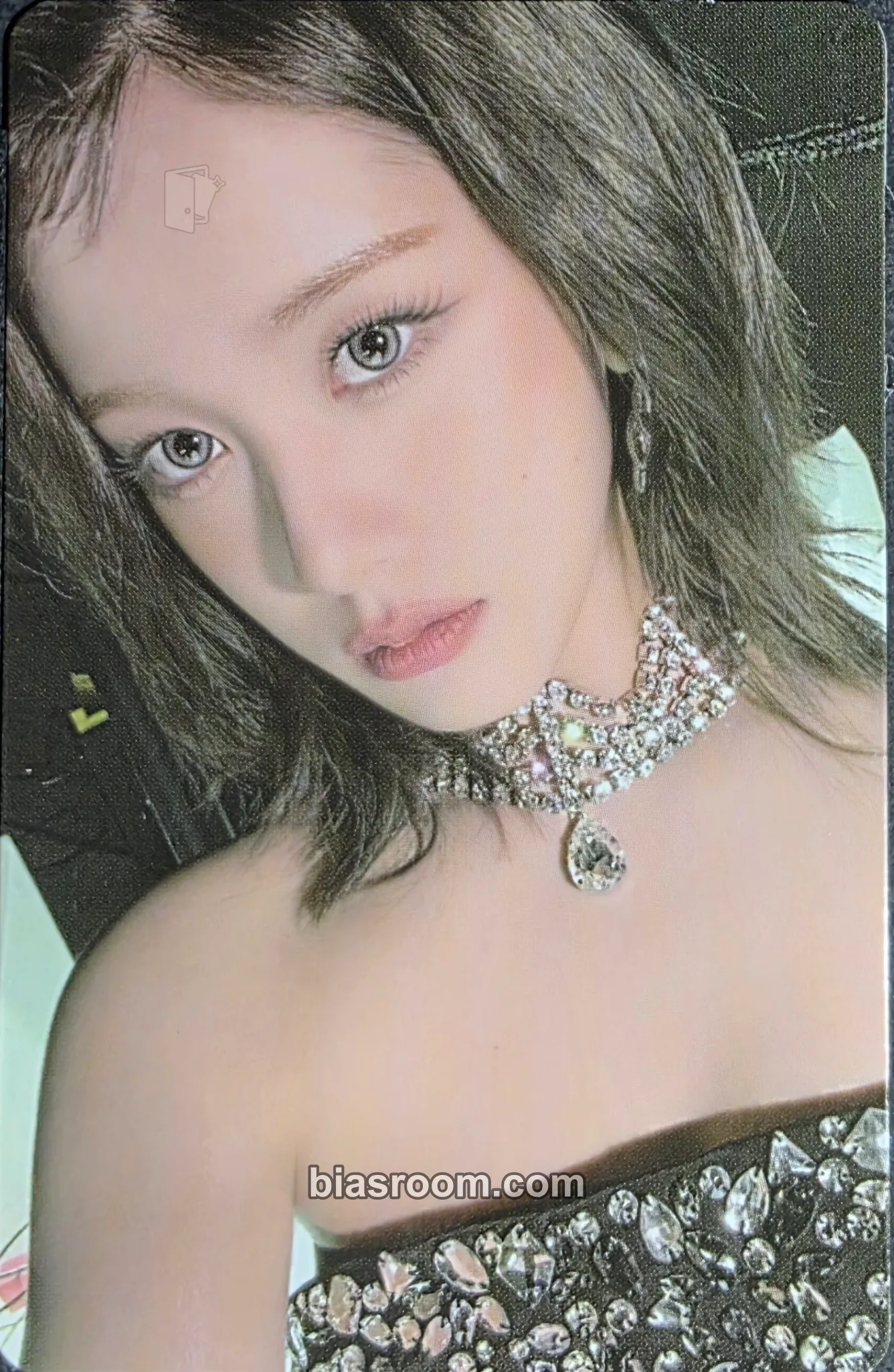 J STAY TUNED World Tour Photocard - STAYC - STAYC K-pop photocard