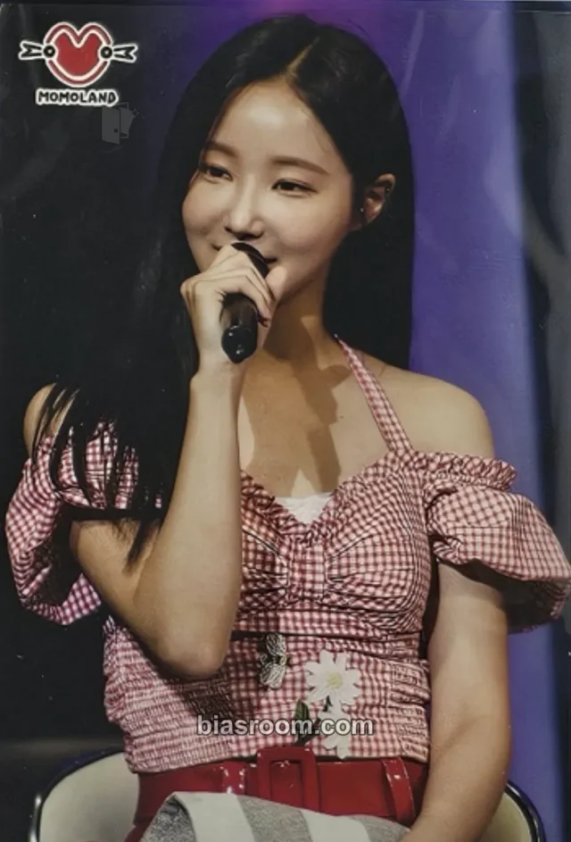 MOMOLAND - Yeonwoo - MOMOLAND JAPAN 1st Fanmeeting Event fan meeting release event merch photocard postcard