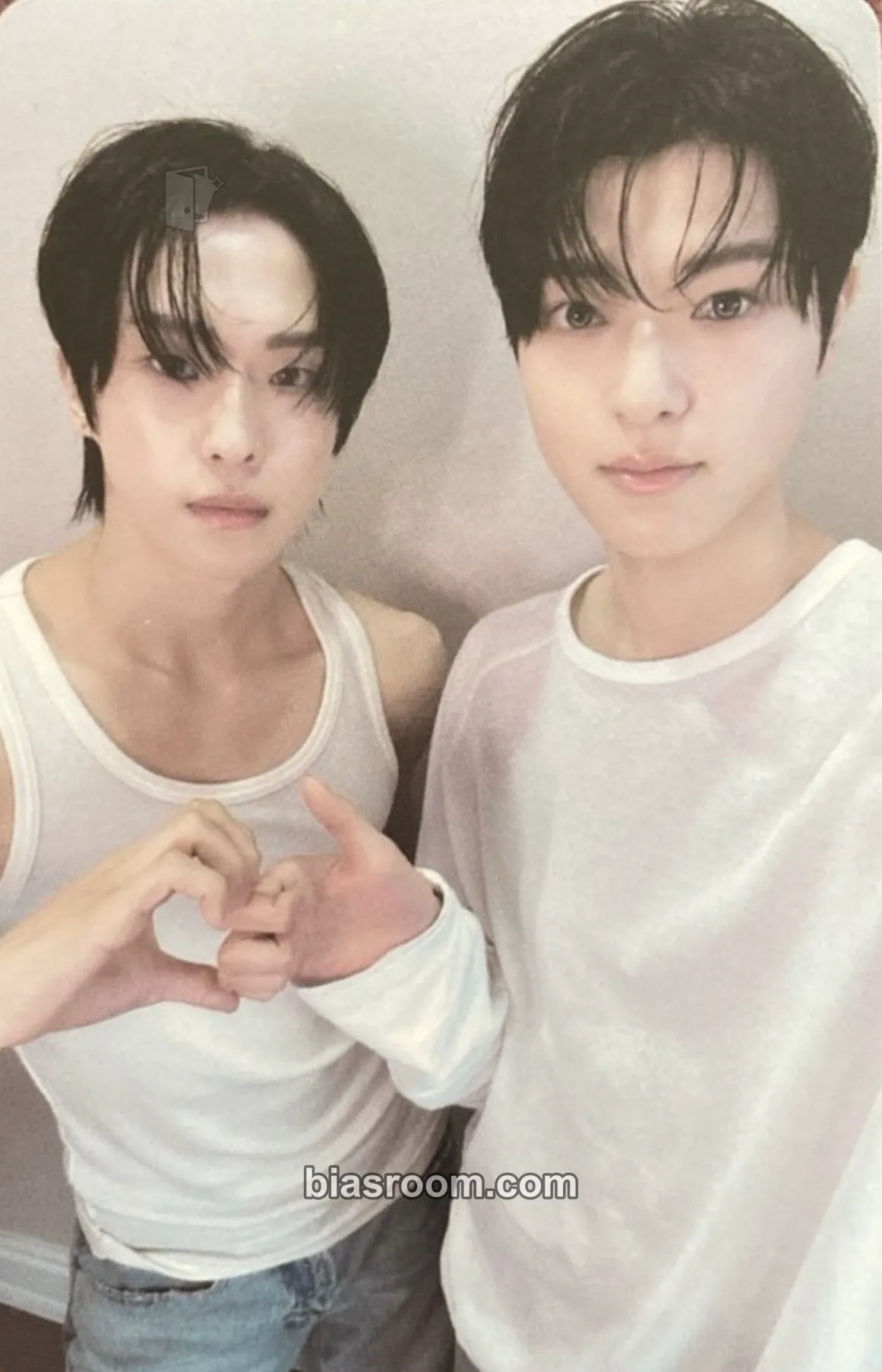 Louder Than Ever Photocard - NEWBEAT - NEWBEAT K-pop photocard