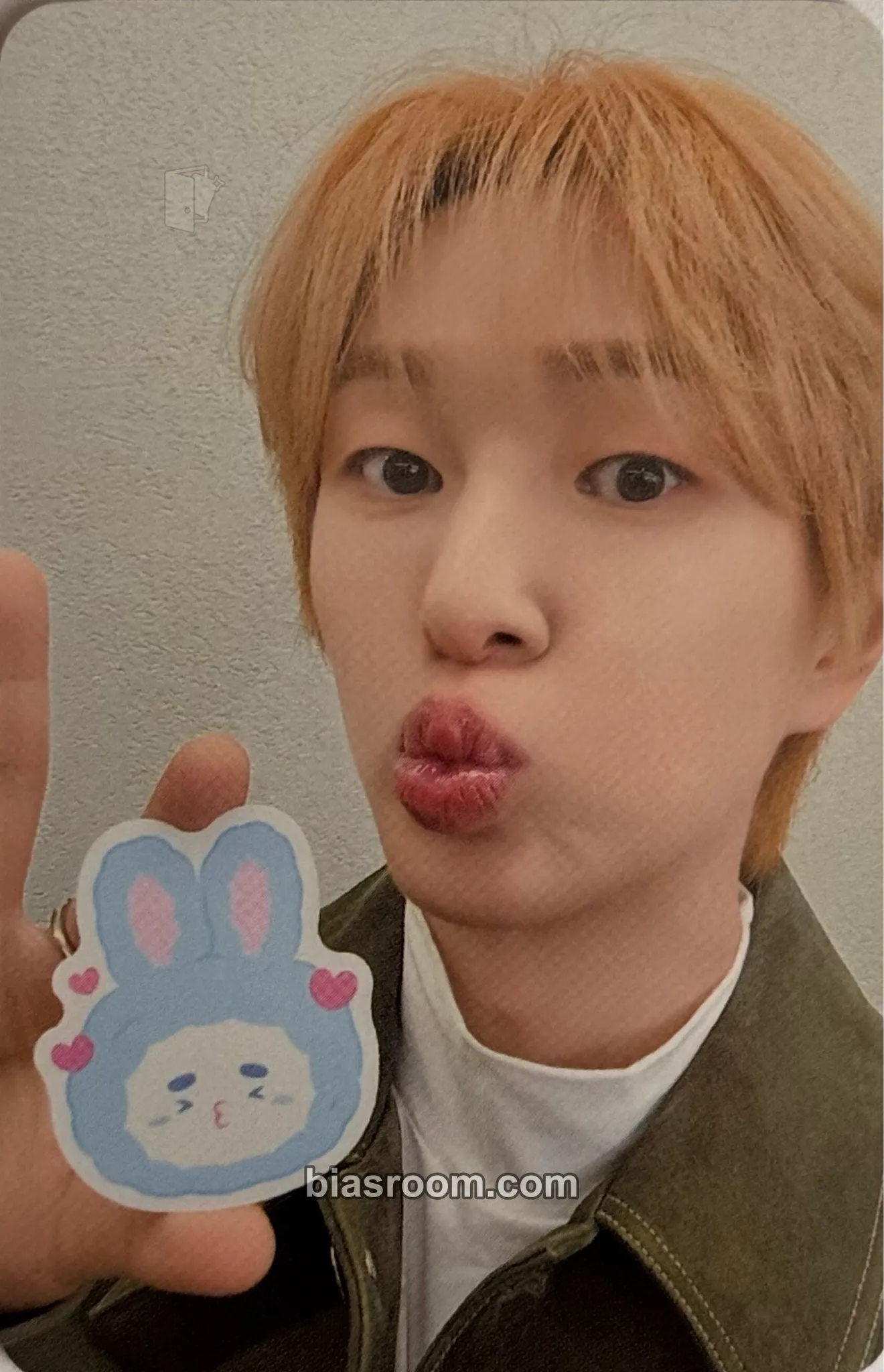 Onew Jjingnyang's Twinkle! Snowyland POP-UP Photocard - SHINee - SHINee K-pop photocard