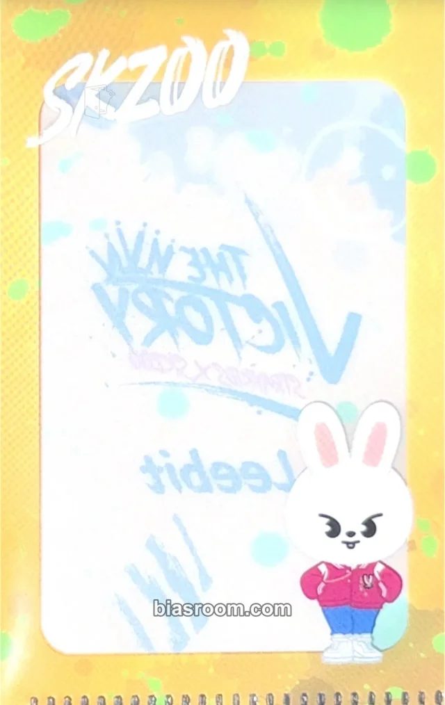 Stray Kids - Lee Know - The Victory Pop-Up Store Event L holder supplemental transparent/translucent advance reservation benefit pop-up cafe event