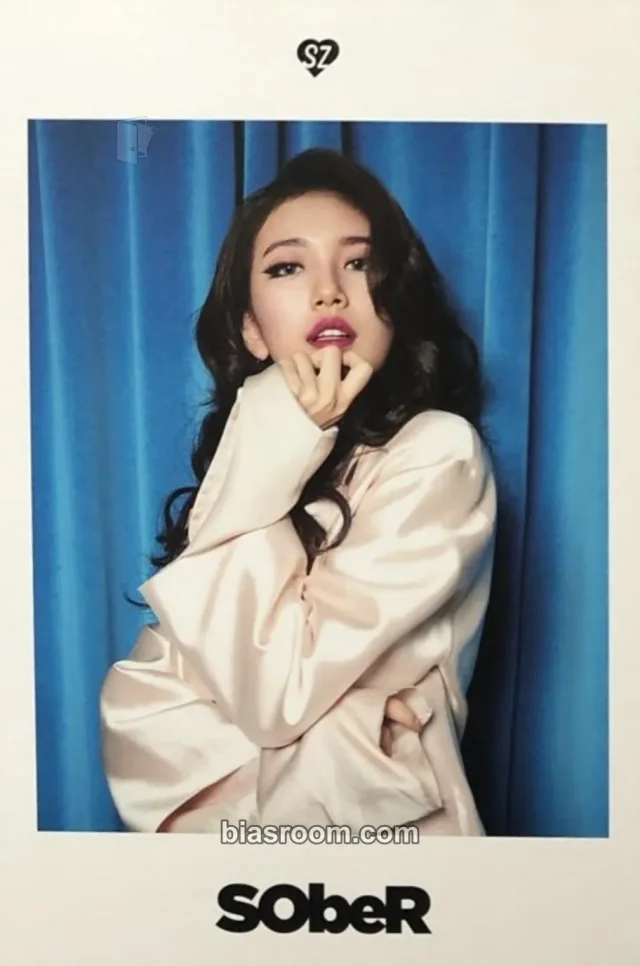 Suzy - Suzy - Faces of Love Album album inclusion postcard set
