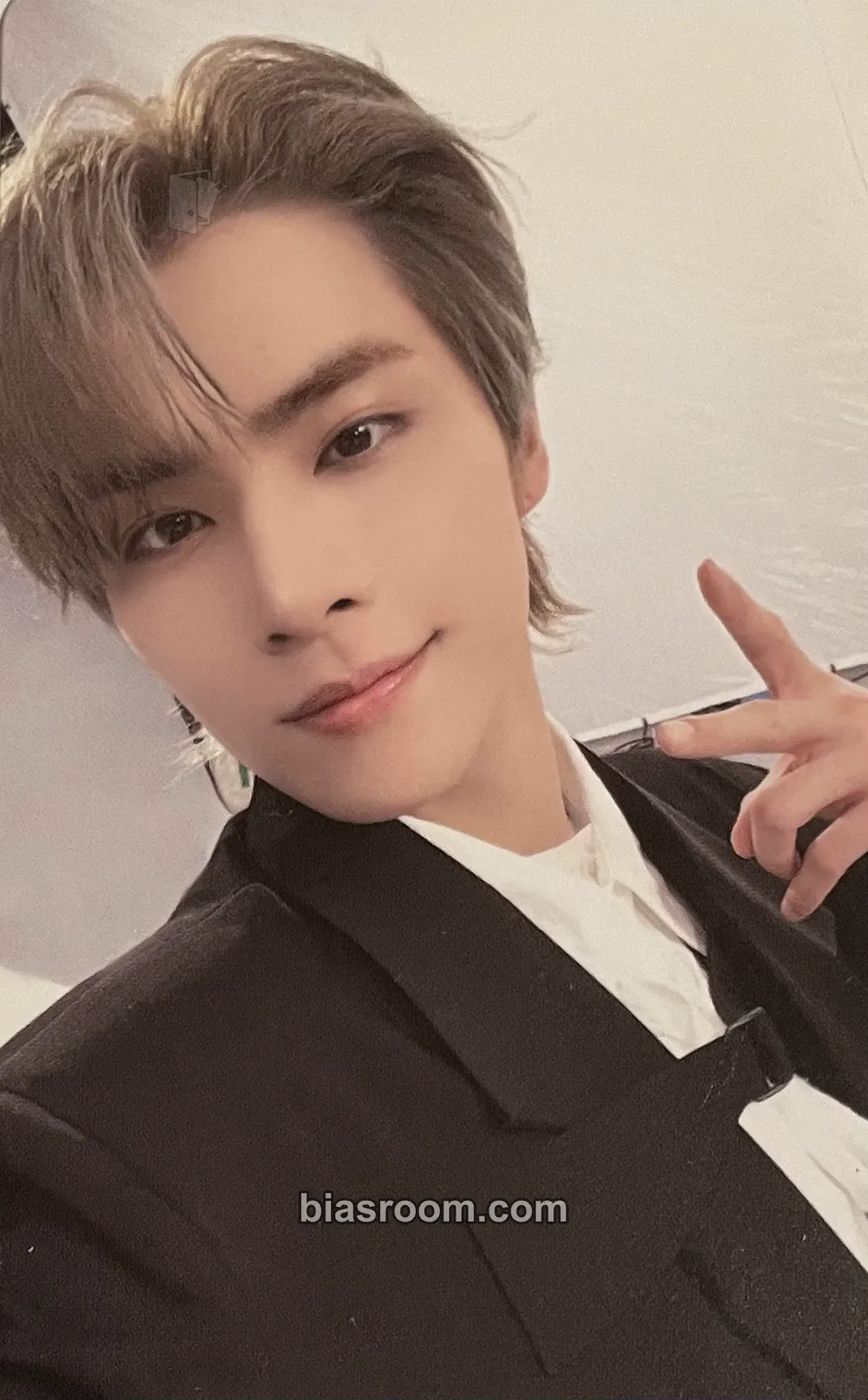 Xiaojun Eternal White Photocard - WayV - WayV K-pop photocard