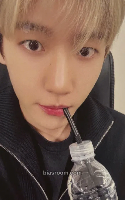 Baekhyun Essence of Reverie Photocard - EXO - EXO K-pop photocard