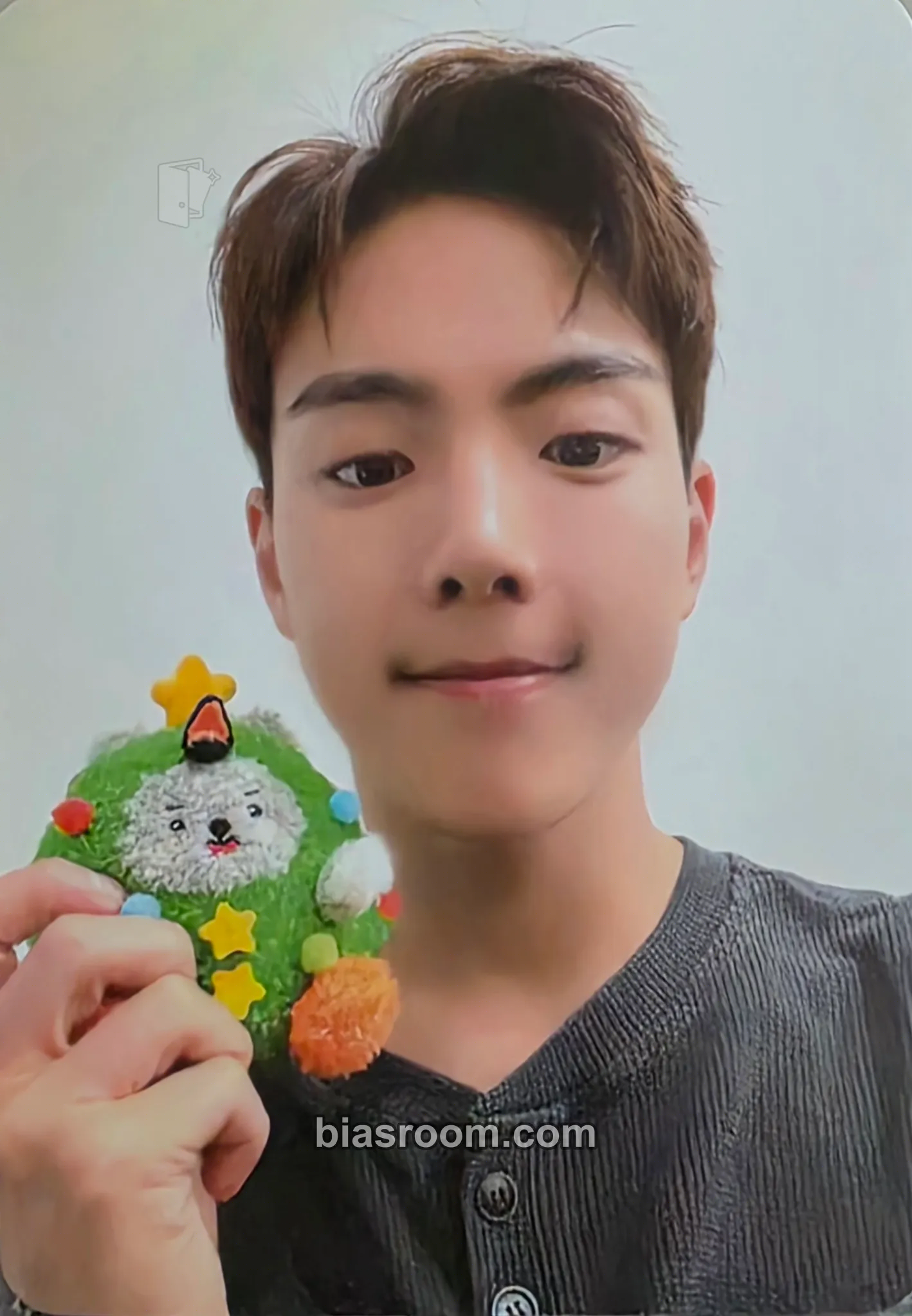 Shownu MONMUNGCHI x Winter Edition Photocard - MONSTA X - MONSTA X K-pop photocard