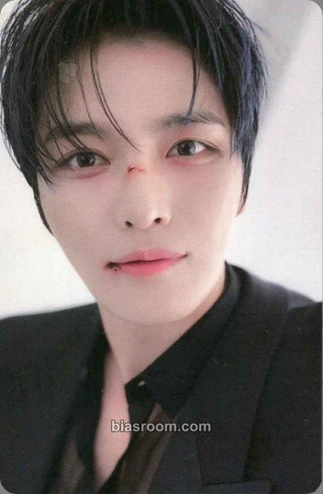 Kim Jae-joong - Kim Jae-joong - Sequence #4 Album black version platform album photocard