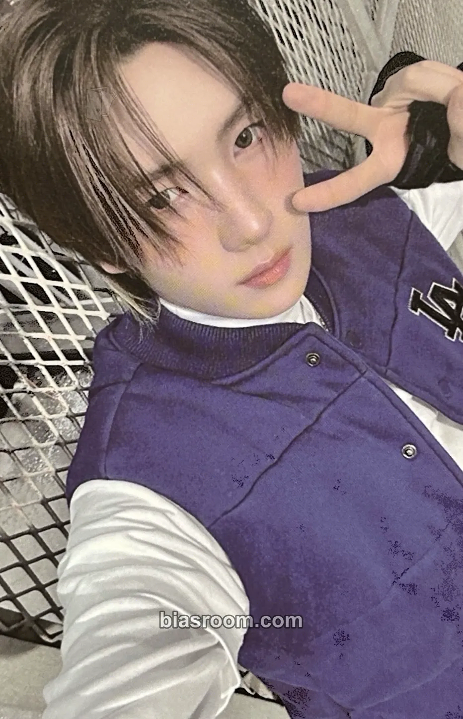 Youngjae play hard Photocard - TWS - TWS K-pop photocard