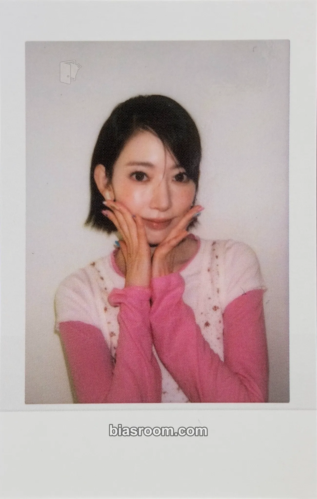 Sakura PUREFLOW pt.1 Photocard - LE SSERAFIM - LE SSERAFIM K-pop photocard