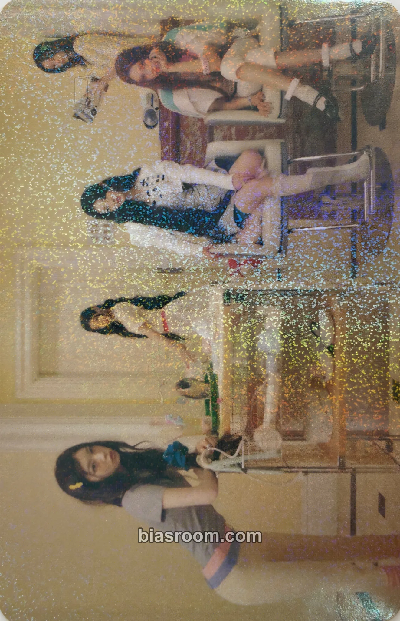 MAMIHLAPINATAPAI Photocard - ILLIT - ILLIT K-pop photocard