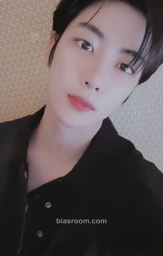 Golden Child - Ji Beom - Game Changer Album album photocard normal version