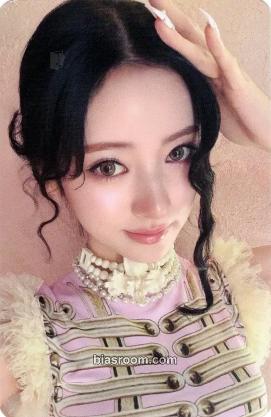 Anna BITE NOW Photocard - MEOVV - MEOVV K-pop photocard