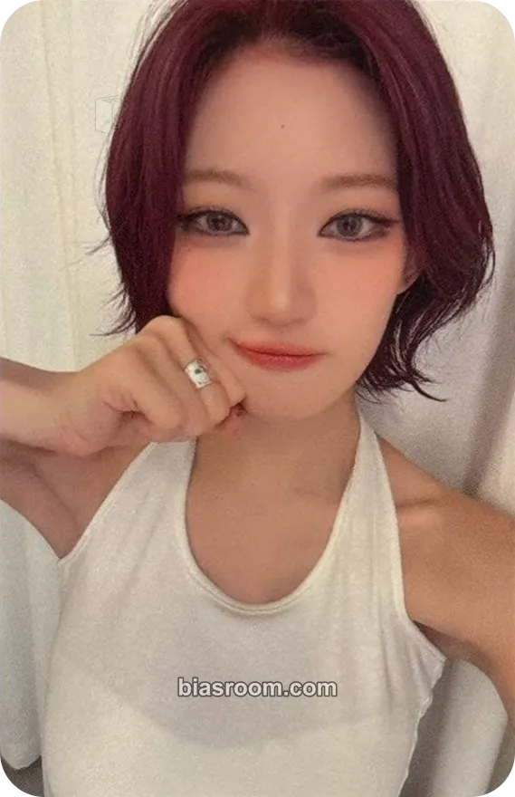 Siyoon The Collective Soul and Unconscious: Chapter Two Photocard - Billlie - Billlie K-pop photocard