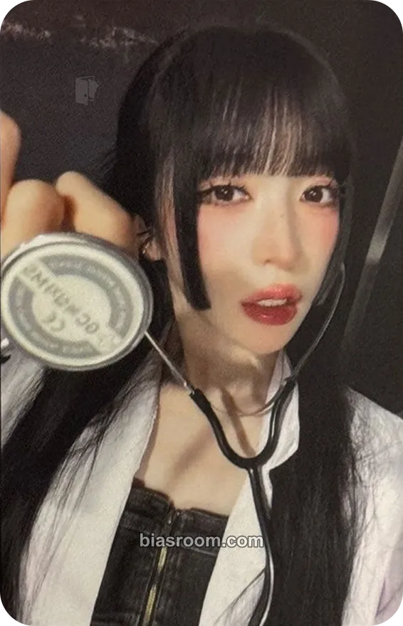 Haruna The Collective Soul and Unconscious: Chapter Two Photocard - Billlie - Billlie K-pop photocard