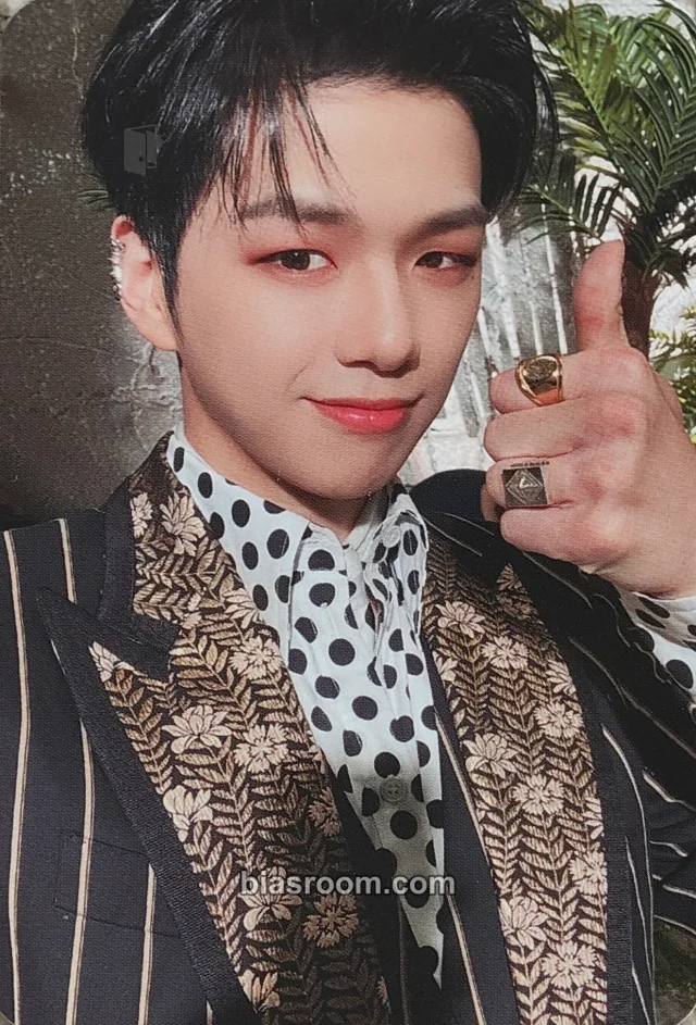 KANGDANIEL - Daniel - MAGENTA Album album photocard B version