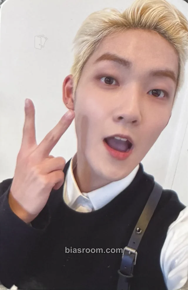 THE BOYZ - Kevin - Maverick Album dear my muse (dmm)