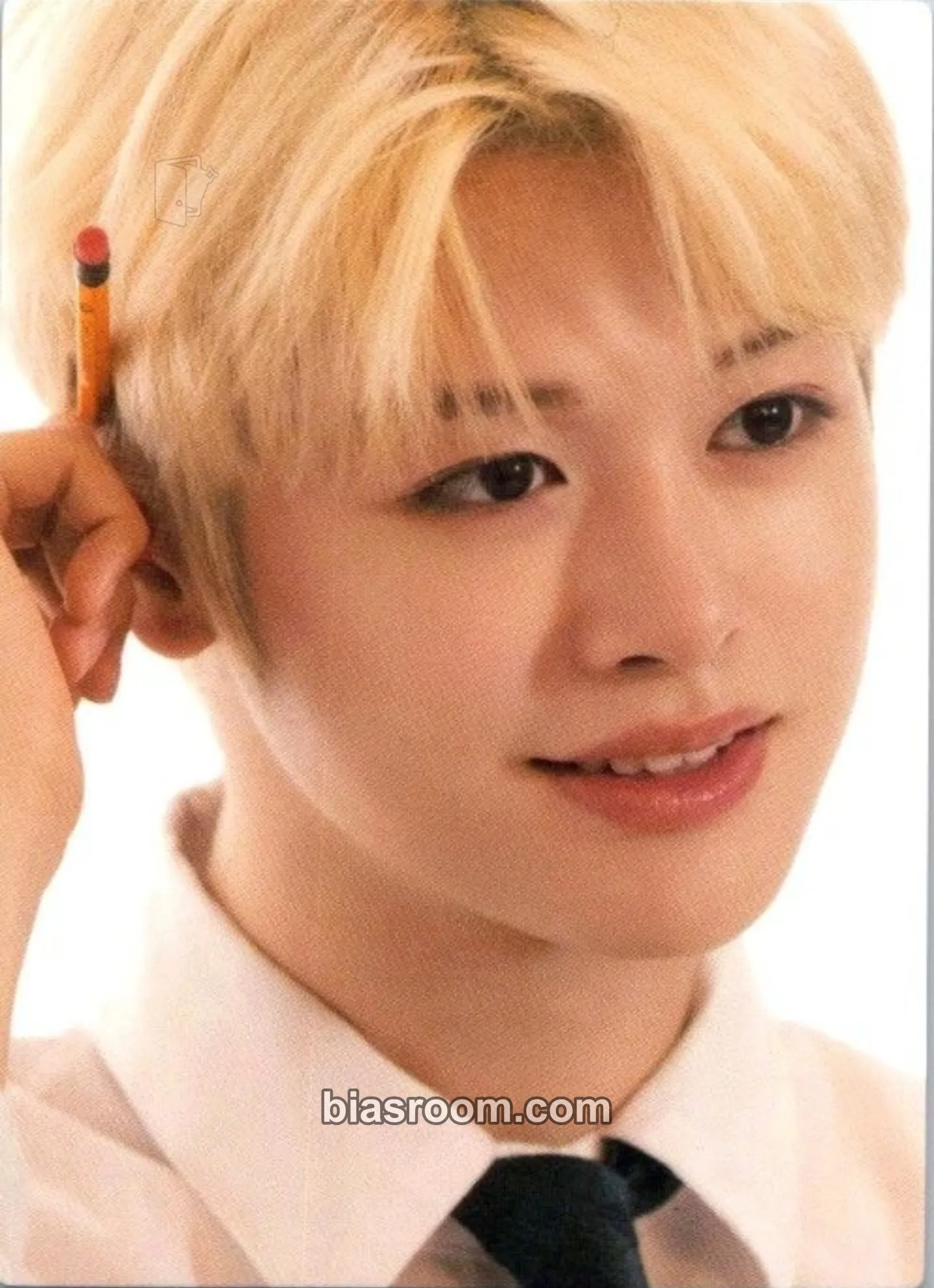 Ma Jingxiang TELECA 2025 K-POP ROOKIE COLLECTION CARDS Photocard - CLOSE YOUR EYES - CLOSE YOUR EYES K-pop photocard