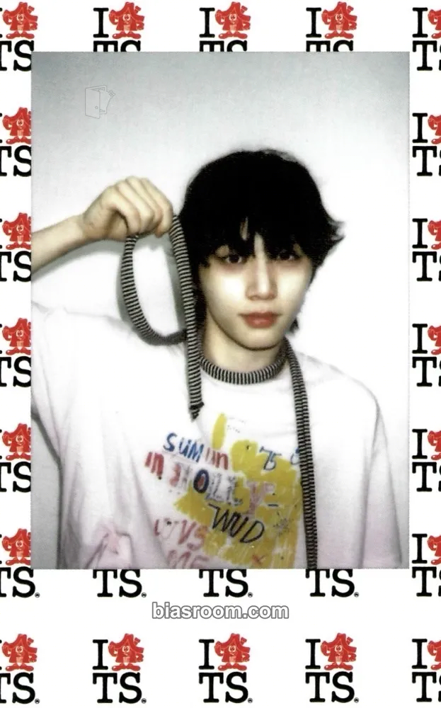 Taesan HOME Photocard - BOYNEXTDOOR - BOYNEXTDOOR K-pop photocard