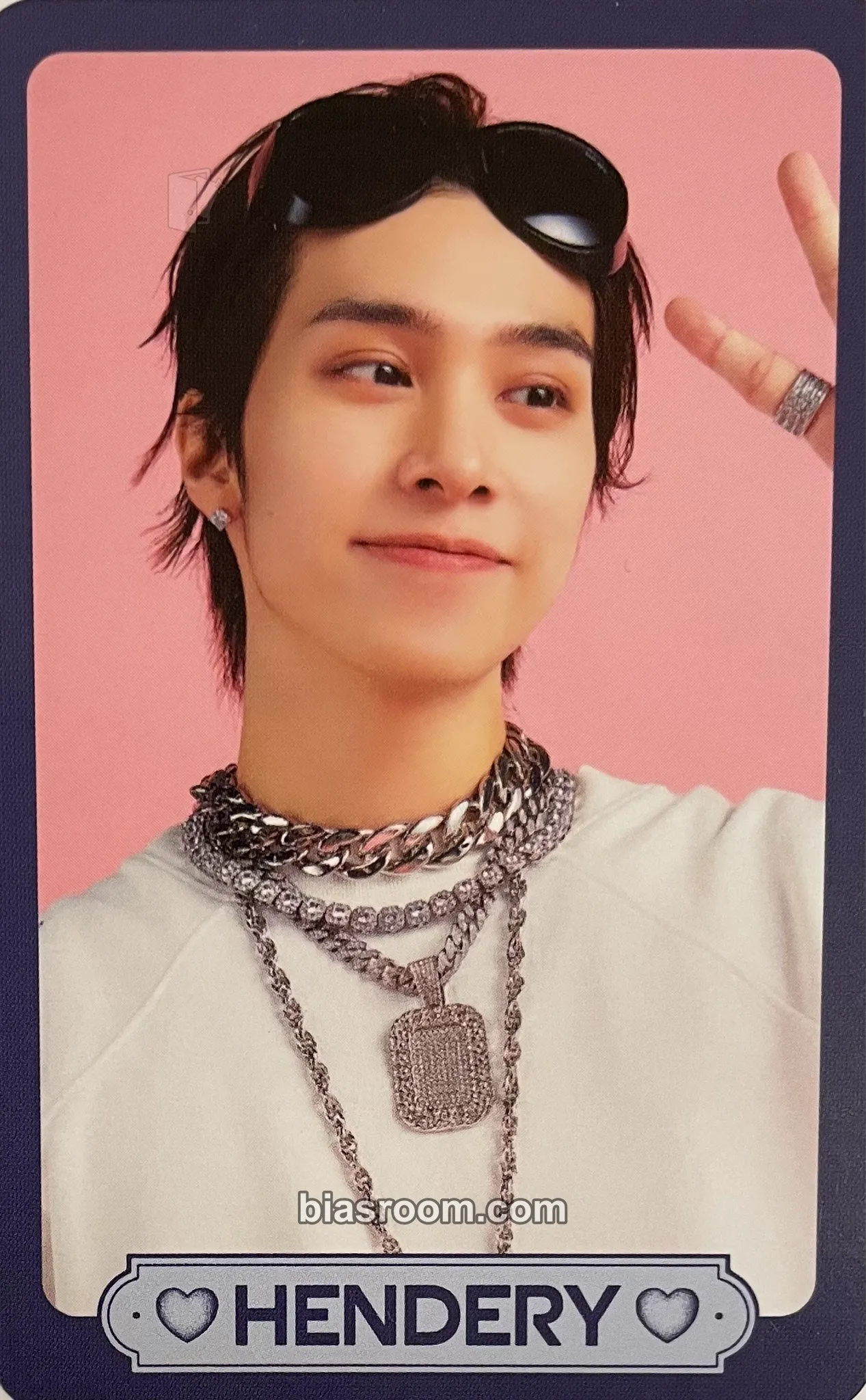 Hendery Give Me That MD Photocard - WayV - WayV K-pop photocard
