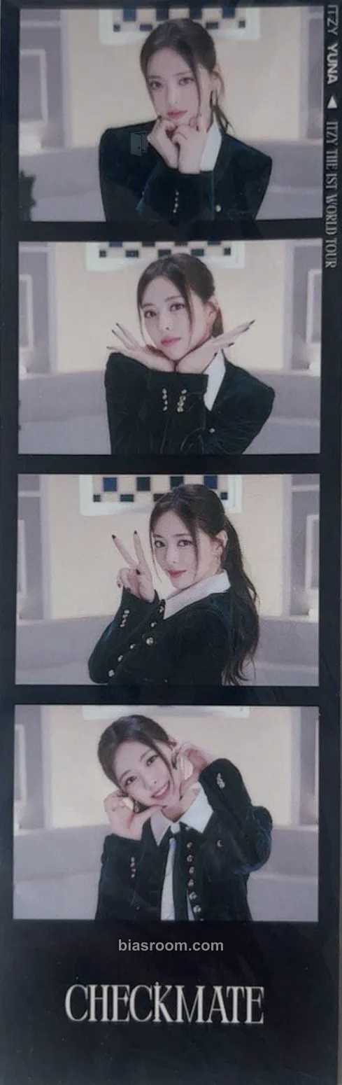 Yuna ITZY The 1st World Tour 'Checkmate' Photocard - ITZY - ITZY K-pop photocard