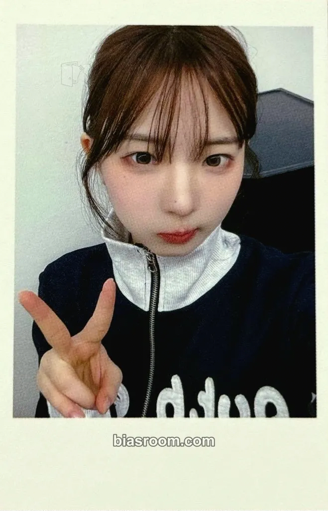 Hayeon Beyond Beauty Photocard - tripleS - tripleS K-pop photocard
