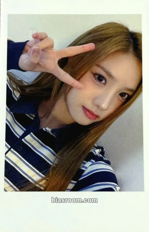 Sullin Photocards (tripleS) | Bias Room
