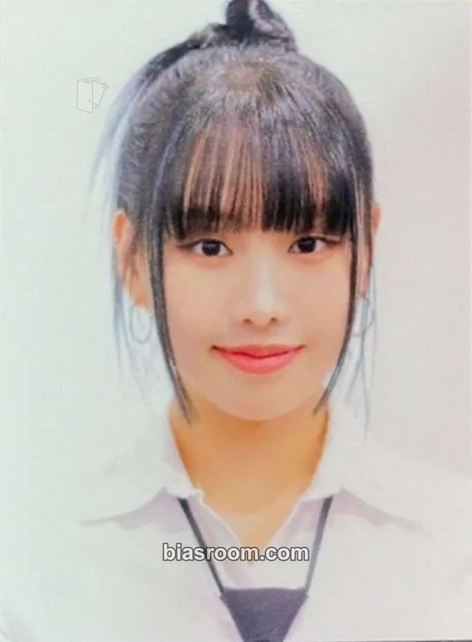 Natty Born to be XX Photocard - KISS OF LIFE - KISS OF LIFE K-pop photocard