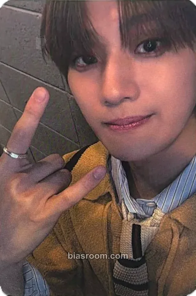hrtz.wav - Yoon Youngjun - The First Wave Album beatroad version 1 video call (fancall)