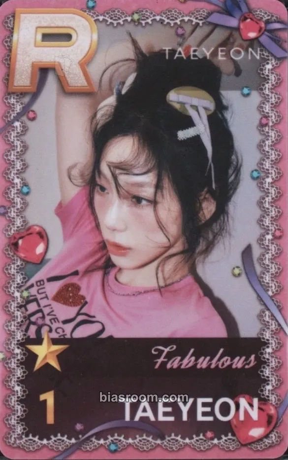 Taeyeon SUPERSTAR SMTOWN Photocard - Taeyeon K-pop photocard