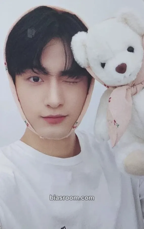 Woojin 2025 Season’s Greetings 'Will You Be My Prom Date?' Photocard - GHOST9 - GHOST9 K-pop photocard
