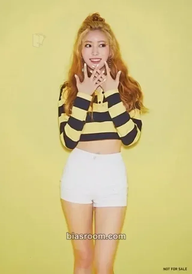 MOMOLAND - Jane - BAAM Album CD purchase photo print first press only