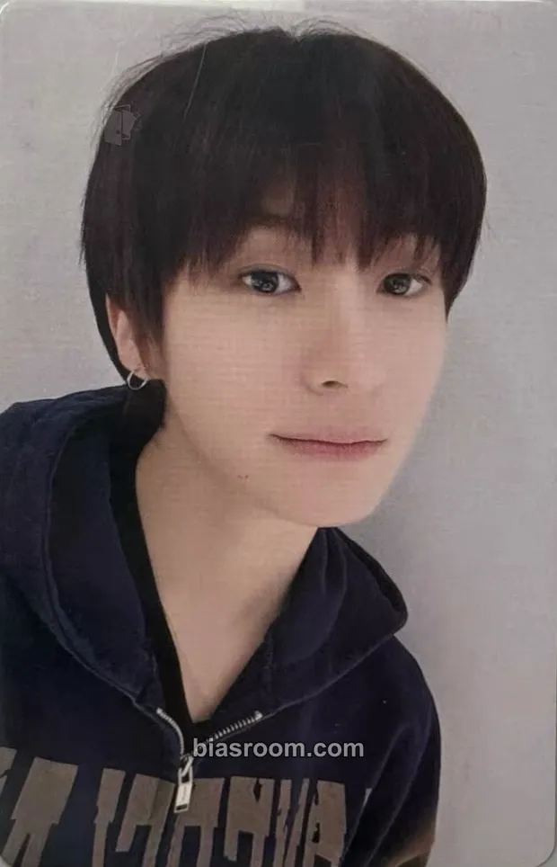 Anton Get A Guitar Photocard - RIIZE - RIIZE K-pop photocard