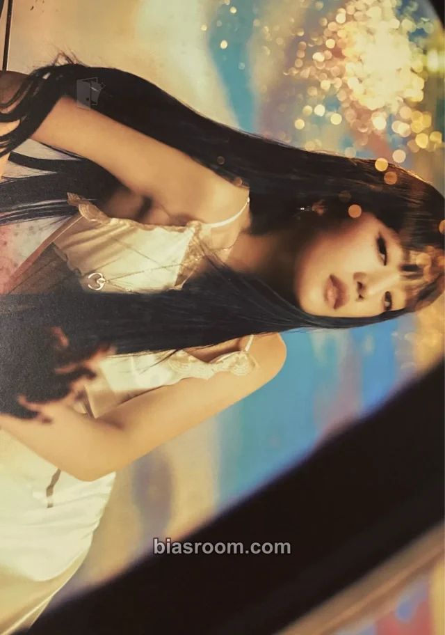 i-dle - Minnie - HEAT Album album inclusion mini poster
