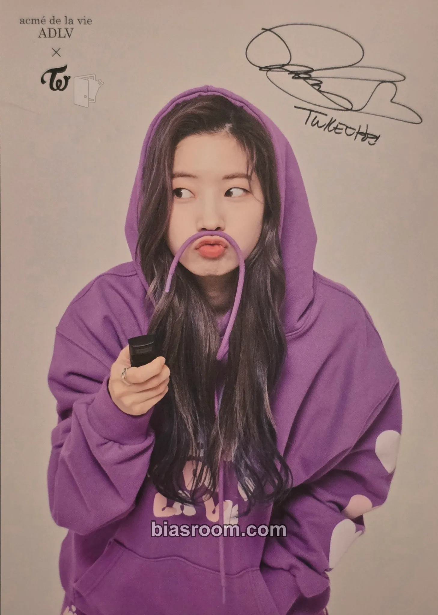 Dahyun TWICE x Acmé De La Vie (ADLV) Photocard - TWICE - TWICE K-pop photocard