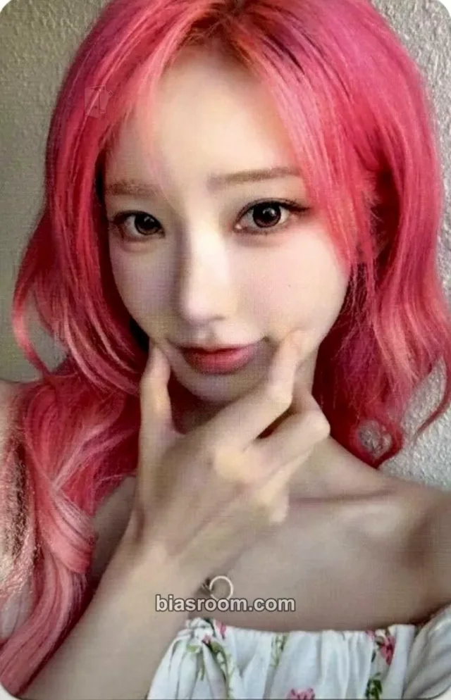 QWER - Magenta - CEREMONY Album soundwave fansign round 2