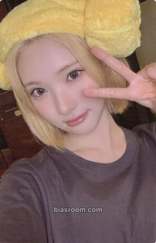 Jiwoo Lemon Tang Photocard - Hearts2Hearts - Hearts2Hearts K-pop photocard