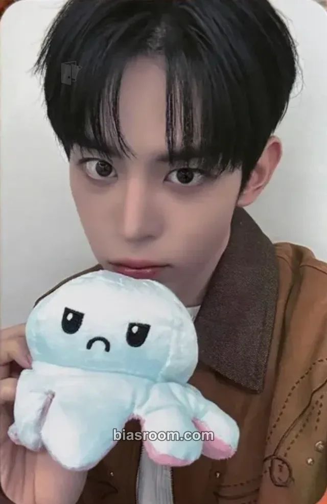 NOWZ - Hyeonbin - IGNITION Album dear my muse (dmm) video call (fancall)