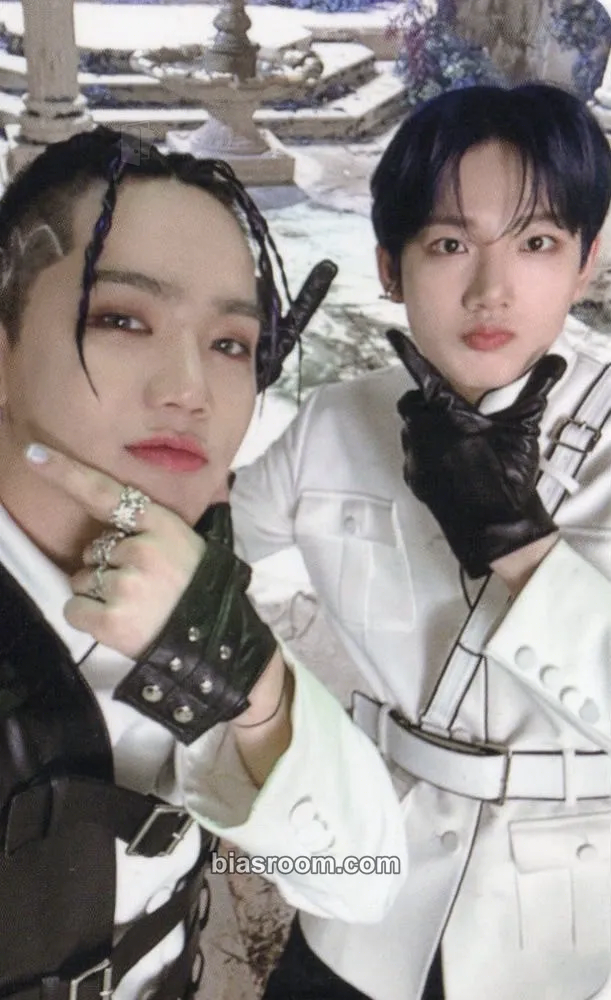 REBOOT Photocard - TREASURE - TREASURE K-pop photocard