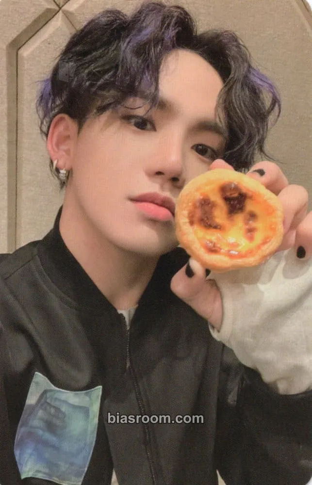 Choi Hyunsuk REBOOT Photocard - TREASURE - TREASURE K-pop photocard