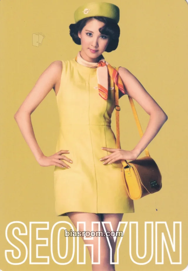 Girls' Generation - Girls & Peace Japan 2nd Tour Event trading card tour merch group non-standard size merch photocard