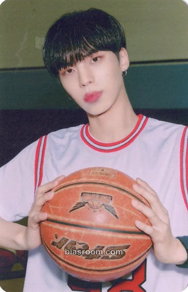 BX 4th Anniversary Week Photocard - CIX - CIX K-pop photocard