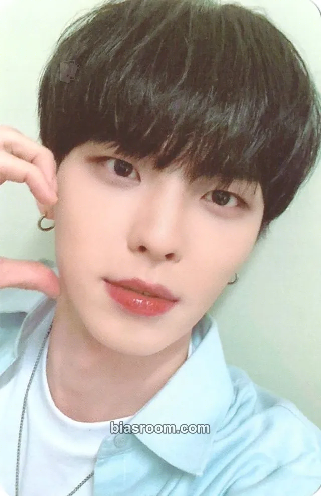 BX Curtain Call Fanmeeting Photocard - CIX - CIX K-pop photocard