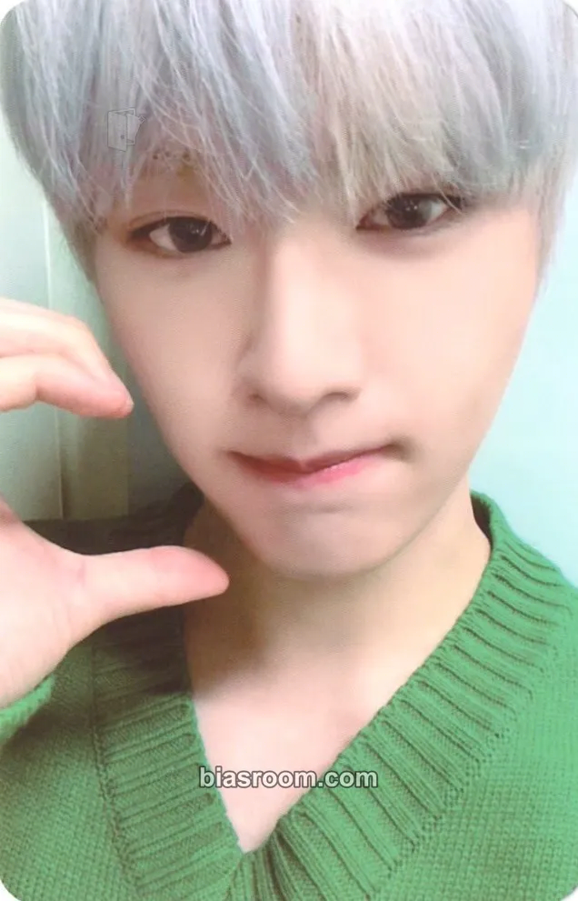 Hyunsuk Curtain Call Fanmeeting Photocard - CIX - CIX K-pop photocard