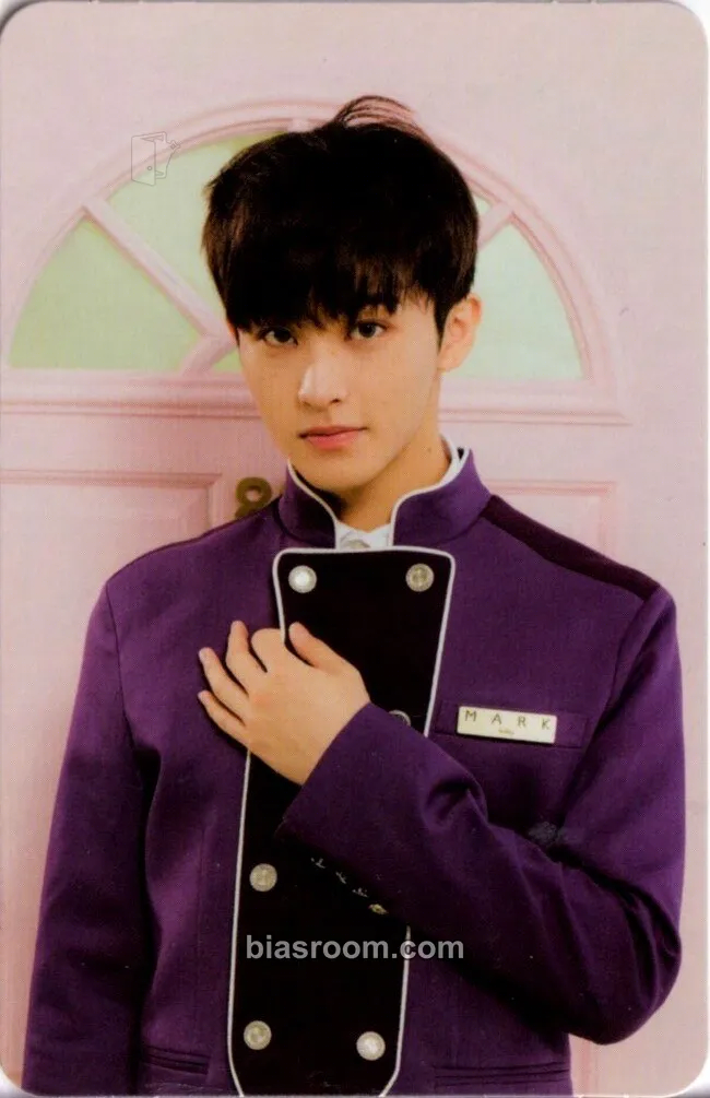 Mark 2022 Season’s Greetings Photocard - NCT DREAM - NCT DREAM K-pop photocard