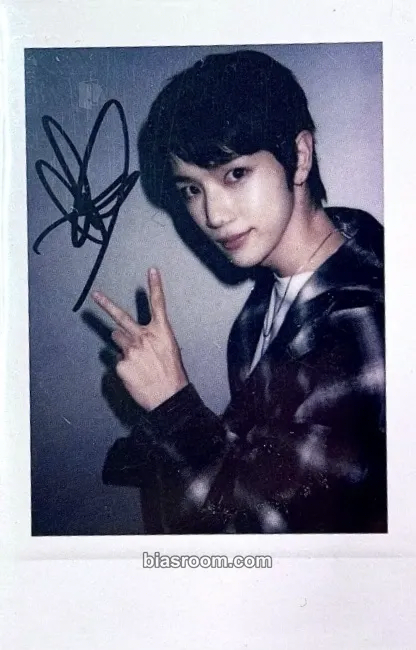 Sungchan Talk Saxy Photocard - RIIZE - RIIZE K-pop photocard