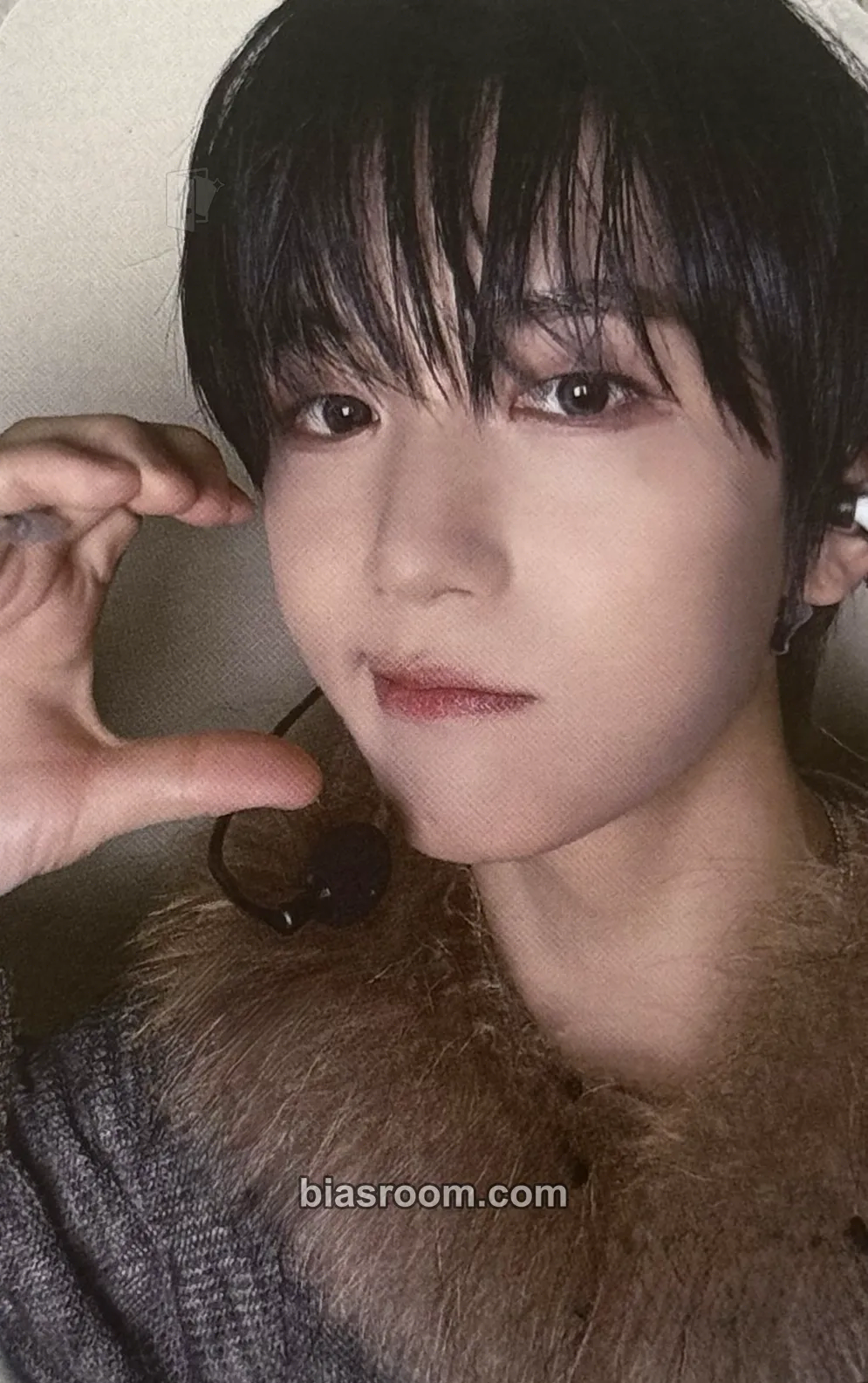 Gihyeon Chapter: New is Now Photocard - NouerA - NouerA K-pop photocard